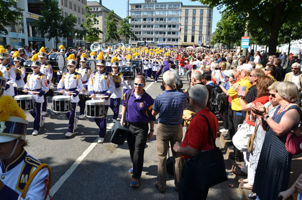 Die Mississippi Lion's All-State band war mit Abstand die größte Band der Parade.