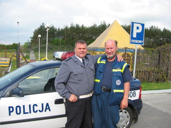 Klaus und ein polnischer Polizist.